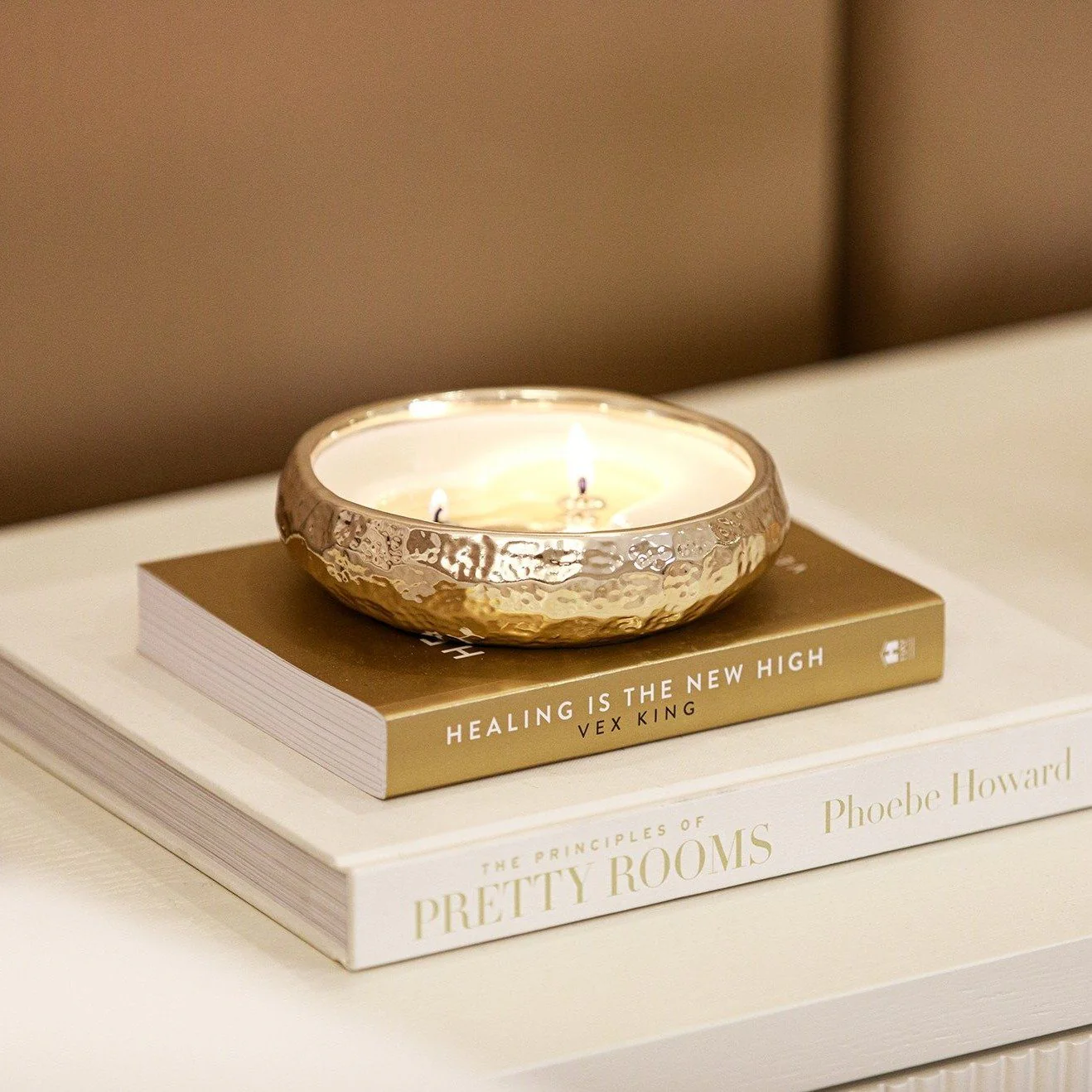 Aeolian 3 Wick Gold Scented Candle - Image 6
