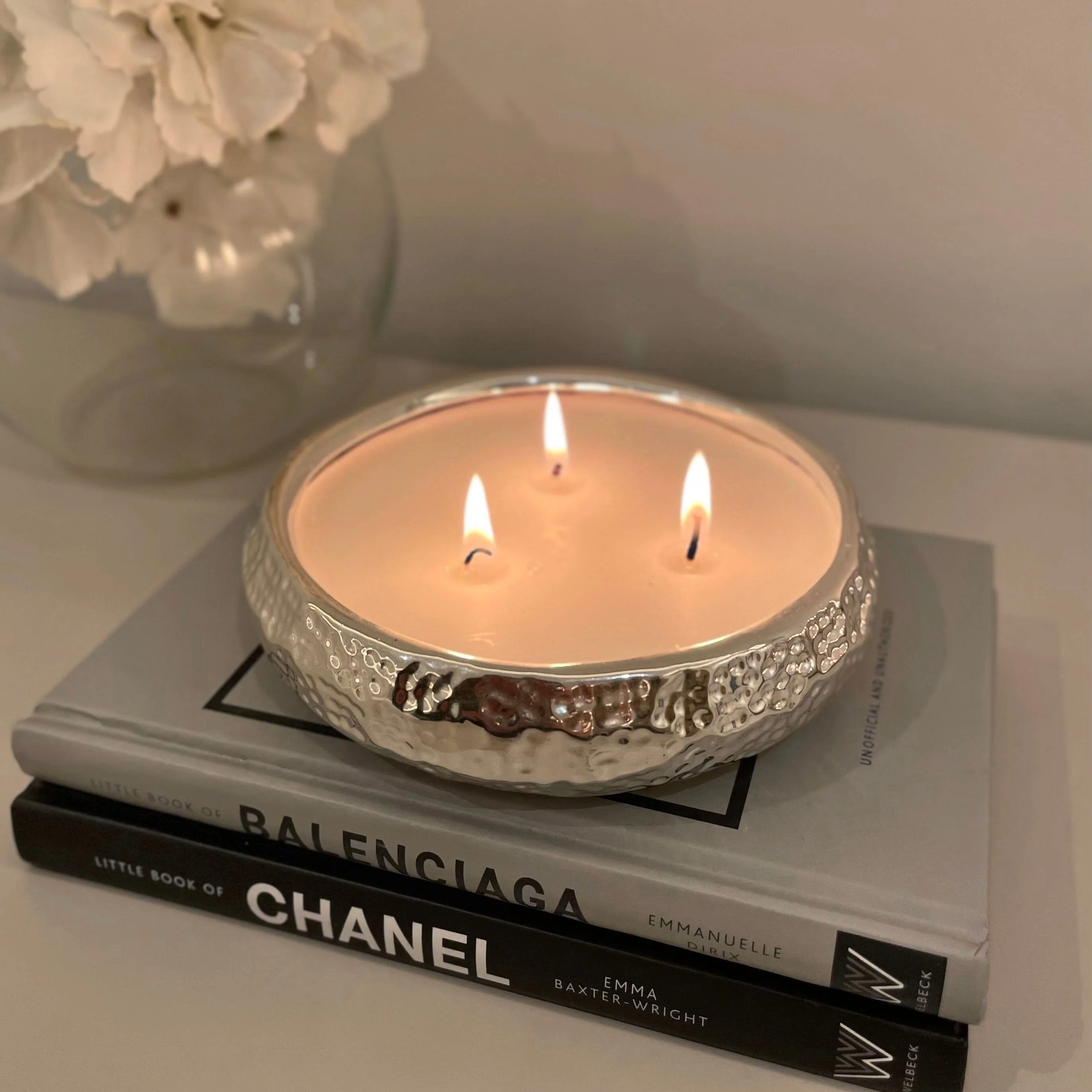 Aeolian 3 Wick Silver Scented Candle - Image 4