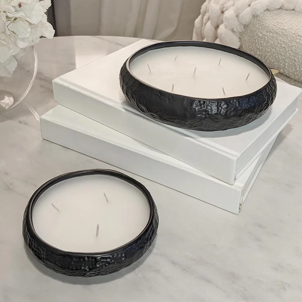 Aeolian 7 Wick Black Scented Candle - Image 3