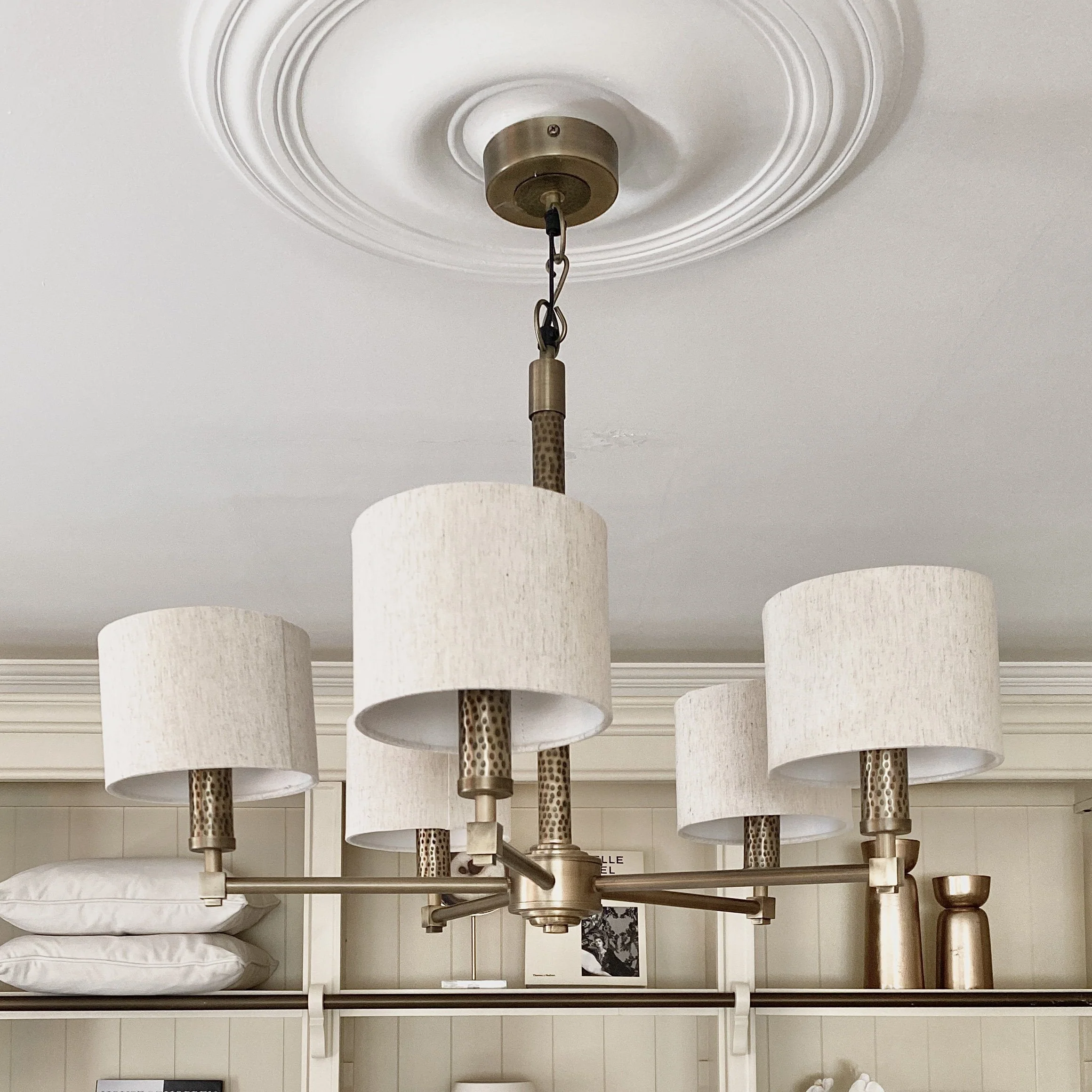 Amayah Bronze Hammered Effect 5 Pendant Ceiling Light - Image 5