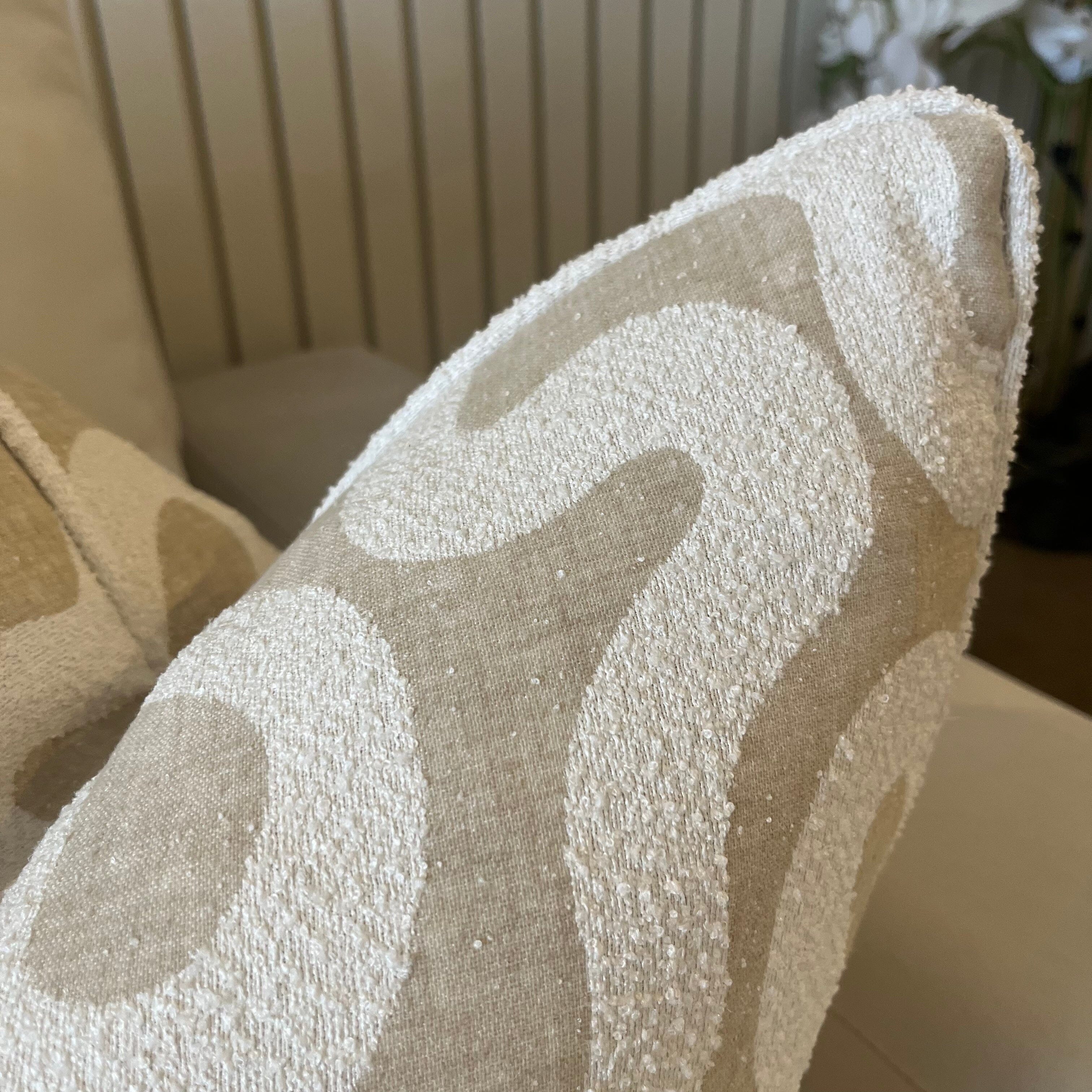 Amberlyn Luxury Beige & Cream Boucle Squiggle Piped Cushion - 50x50cm - Image 2