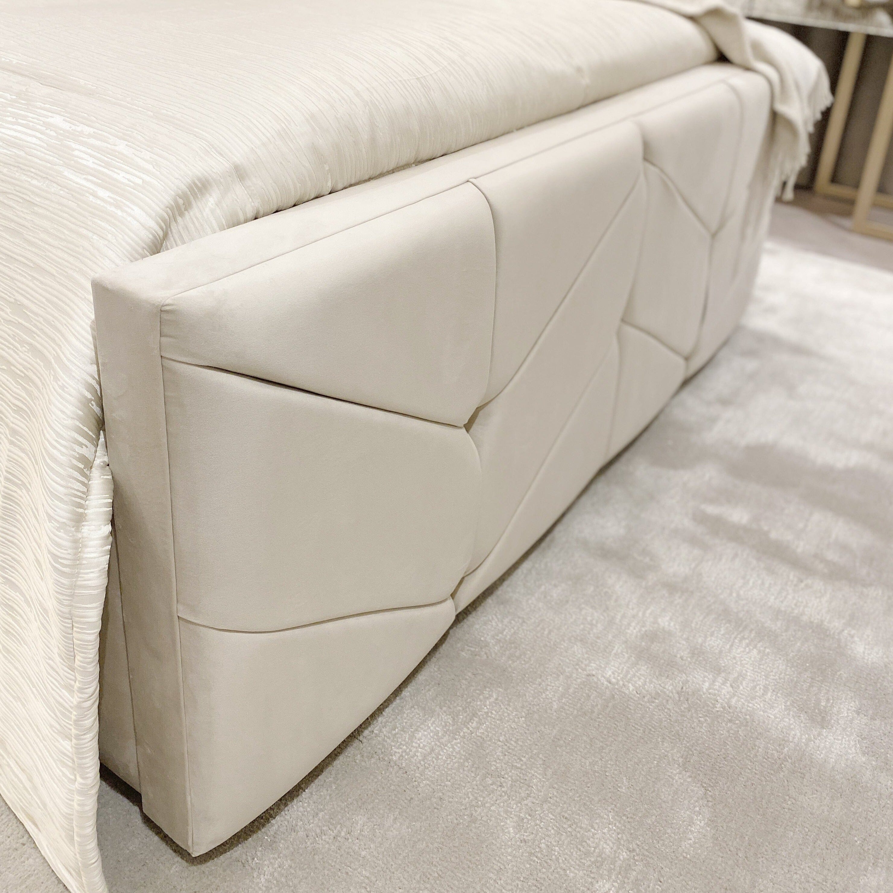 Ashton Vanilla Velvet Premium Chevron Ottoman Storage Bed - Image 4
