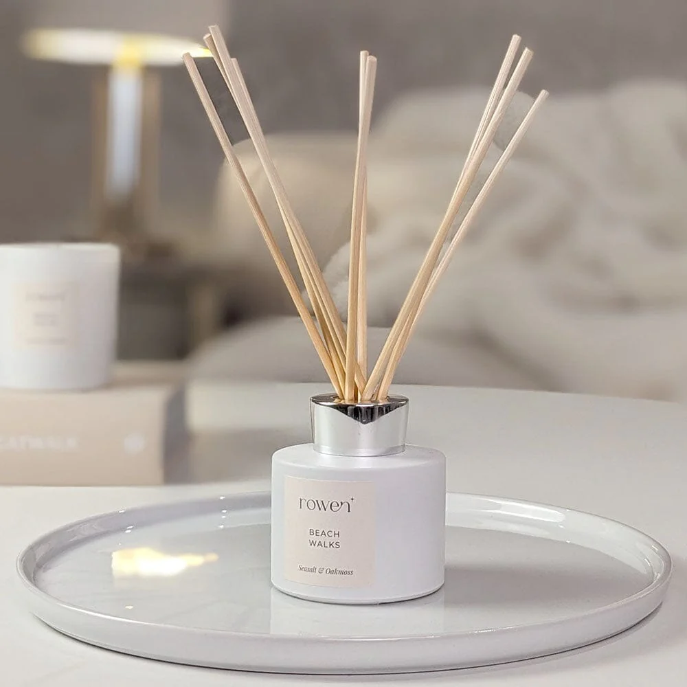 Beach Walks White & Silver Reed Diffuser - Sea Salt & Oakmoss 120ml