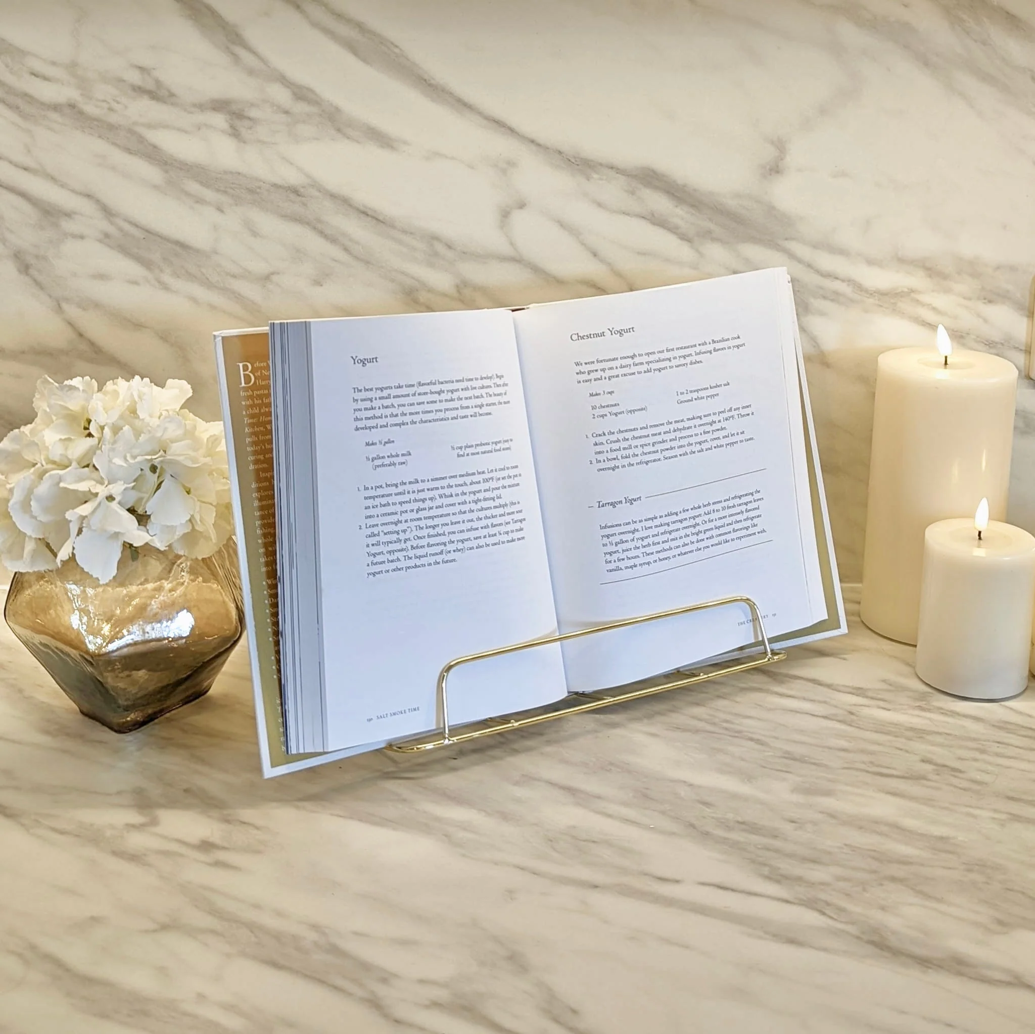 Bennie Gold Book Stand - Image 3