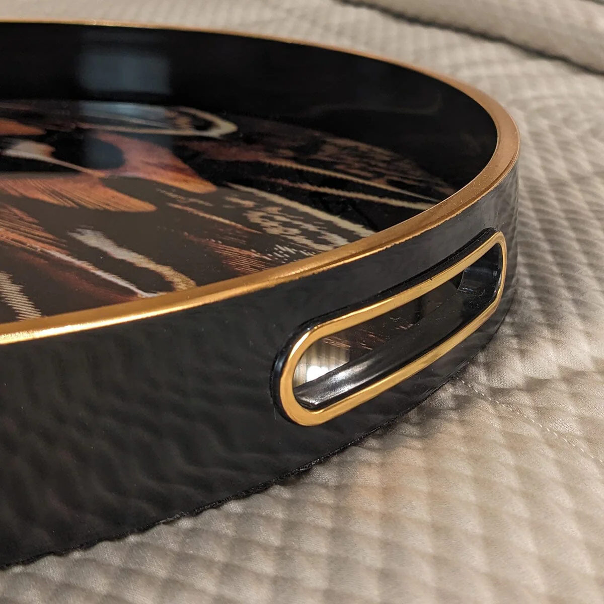 Doppio Black, Gold & Rust Feather Effect Round Decorative Tray - Image 4
