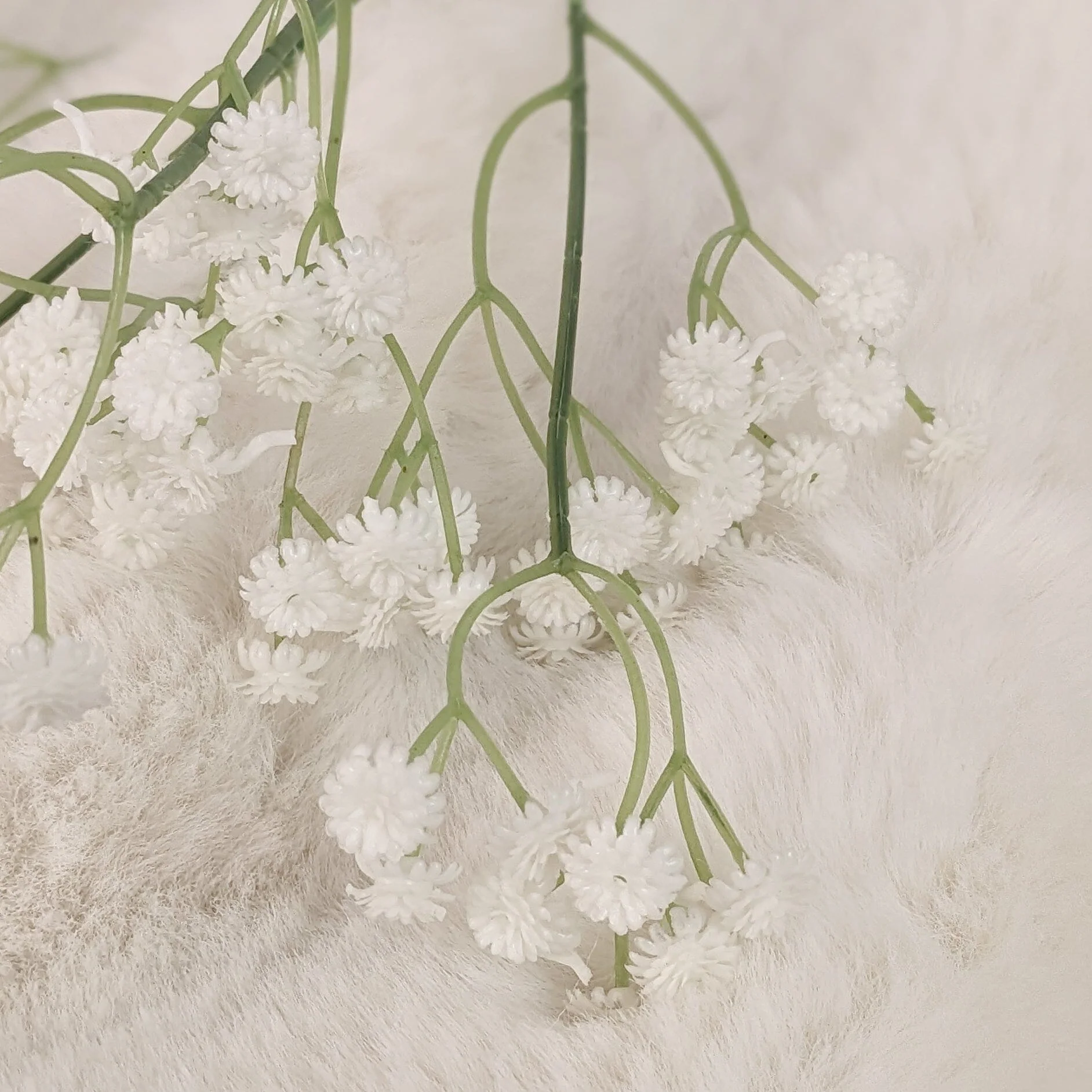 Faux Fluffy Gypsophilia Spray Single Stem Floral - Image 5