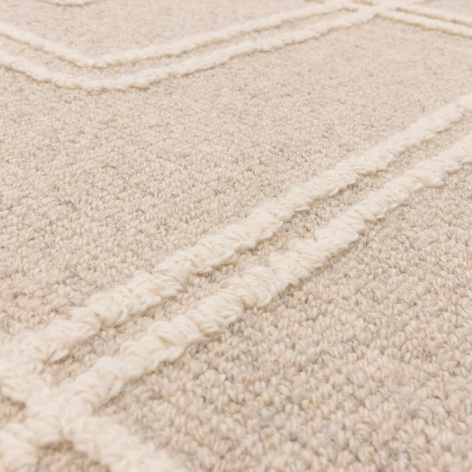 Geneva Sand Wool Linear Patterned Rug - Image 2