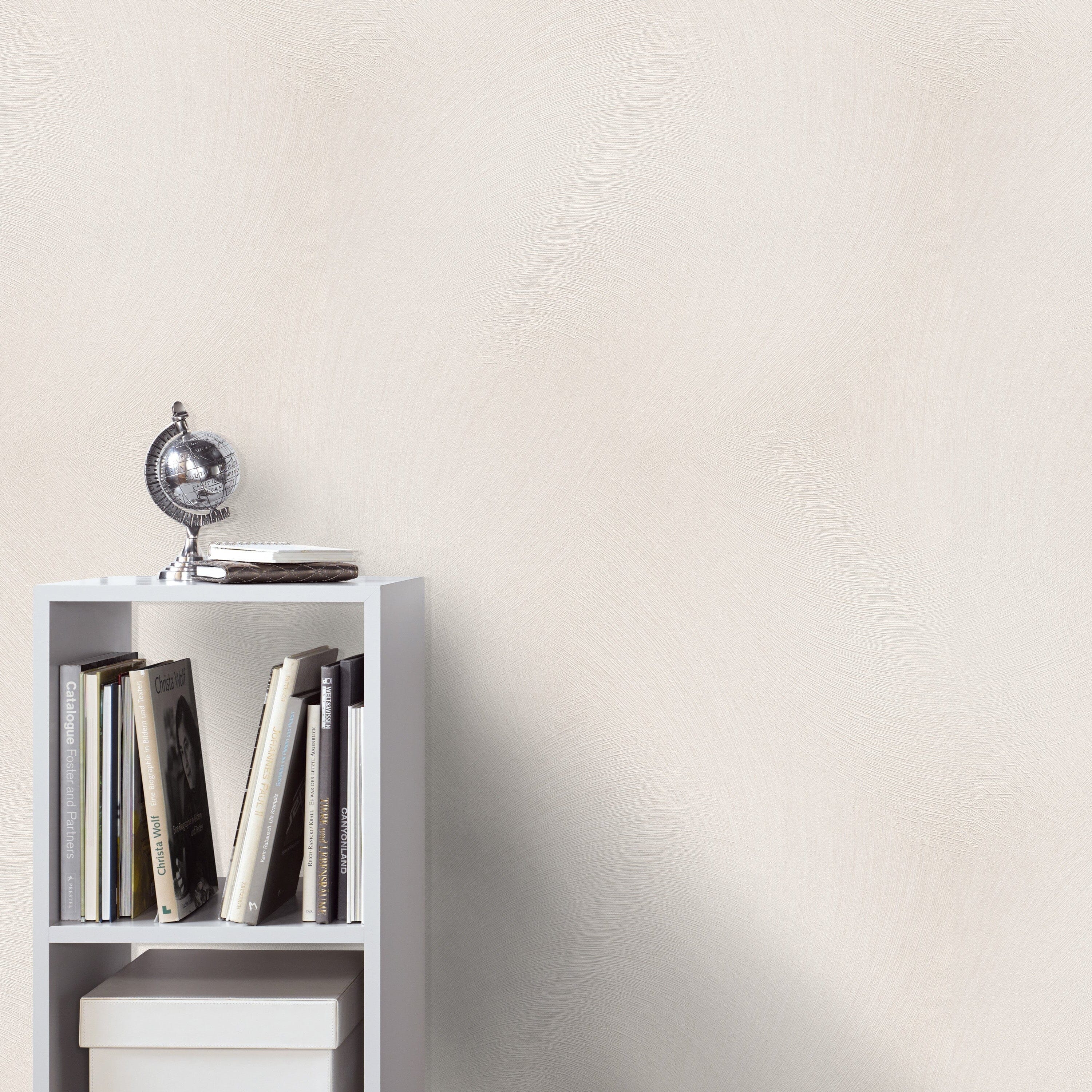 Genoa Cream Metallic Wispy Abstract Lines Patterned Wallpaper - Image 2