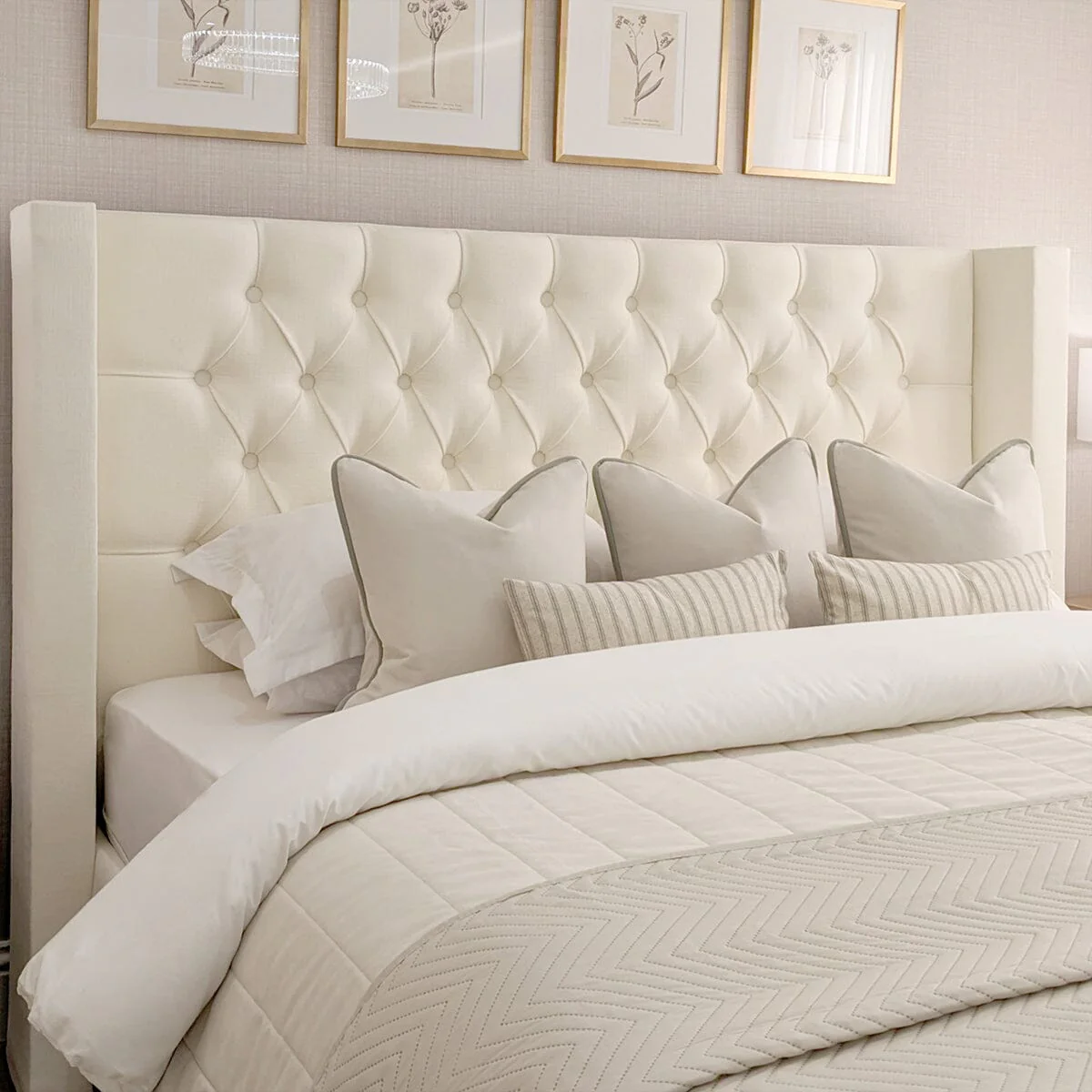 Harper Classic Luxury Ivory Textured Buttoned Winged Chunky Bed - Image 3