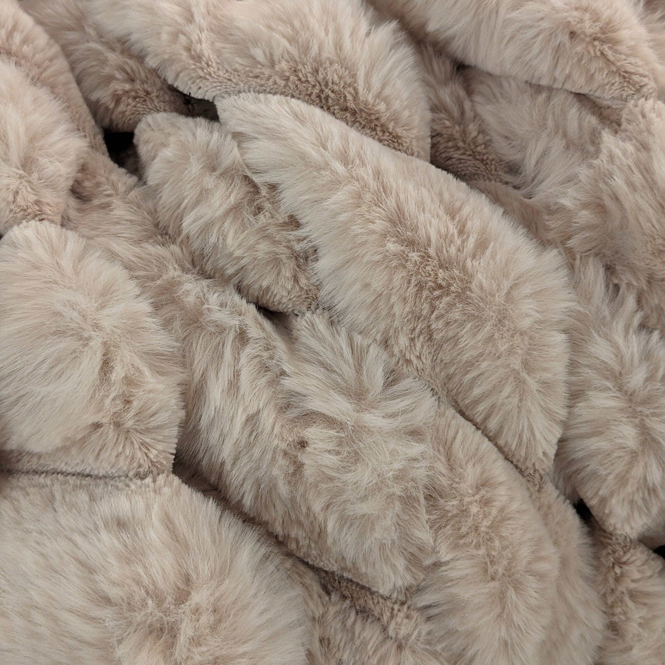 Isla Oatmeal Chunky Ribbed Faux Fur Throw - Image 3
