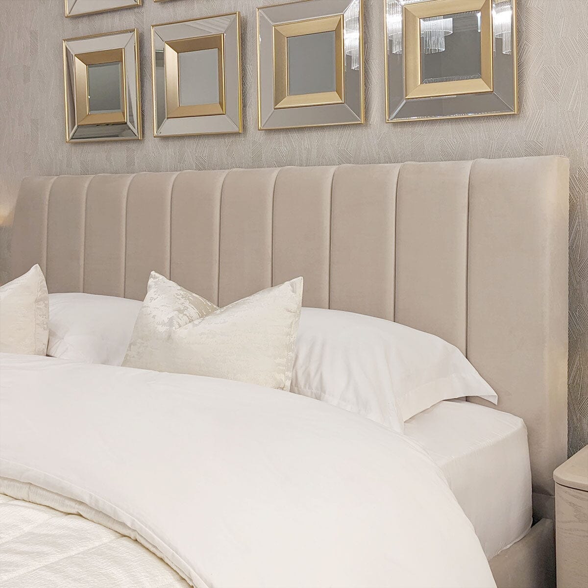 Jessabelle Luxury Vanilla Velvet Panelled Ottoman Storage Bed - Image 2