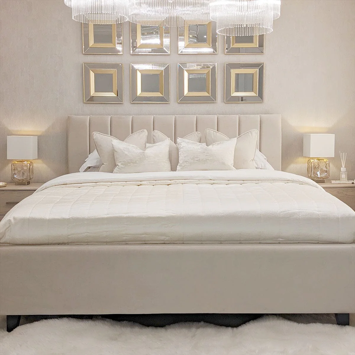 Jessabelle Luxury Vanilla Velvet Panelled Ottoman Storage Bed - Image 4