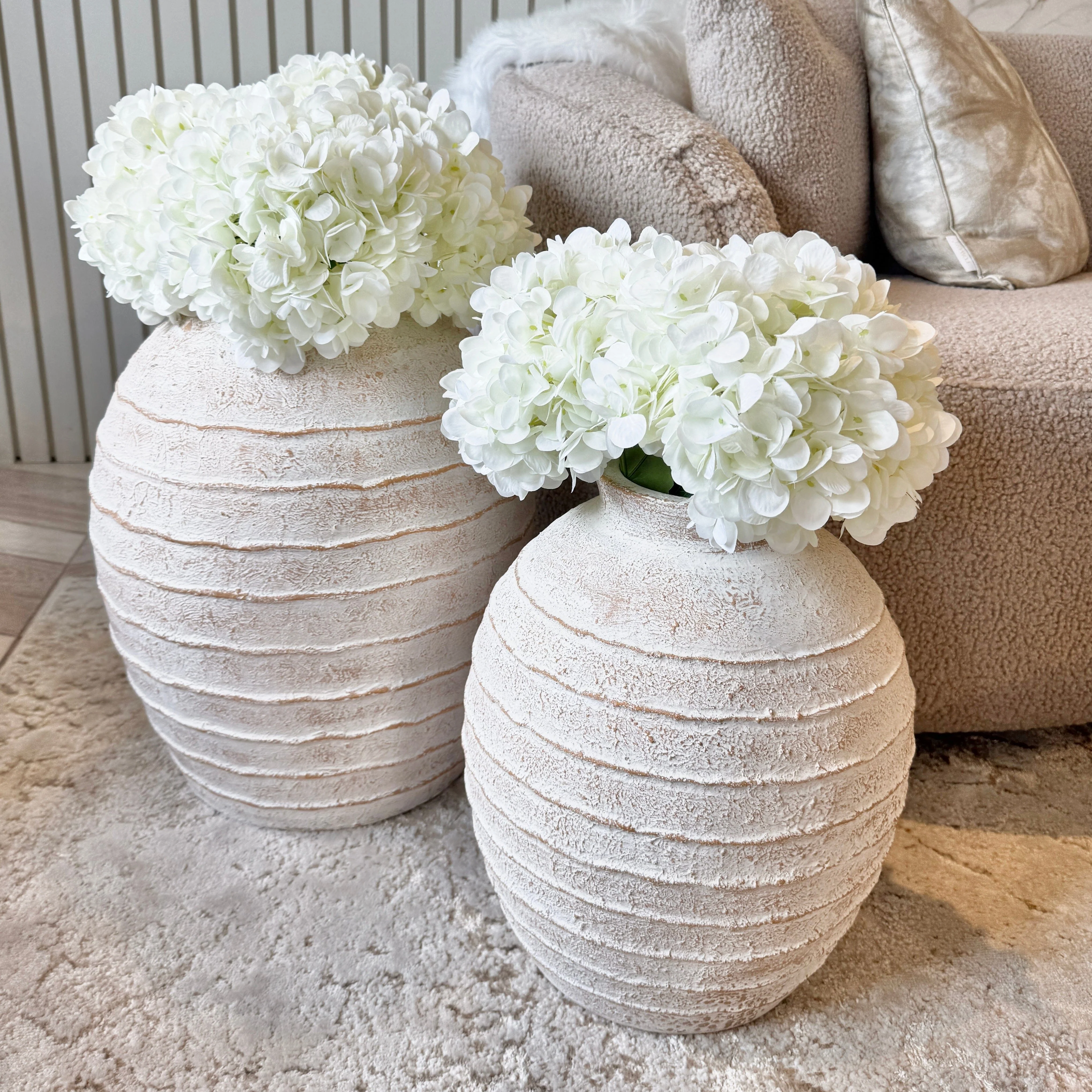 Marella Medium Distressed White Wash Decorative Ribbed Vase - Image 2