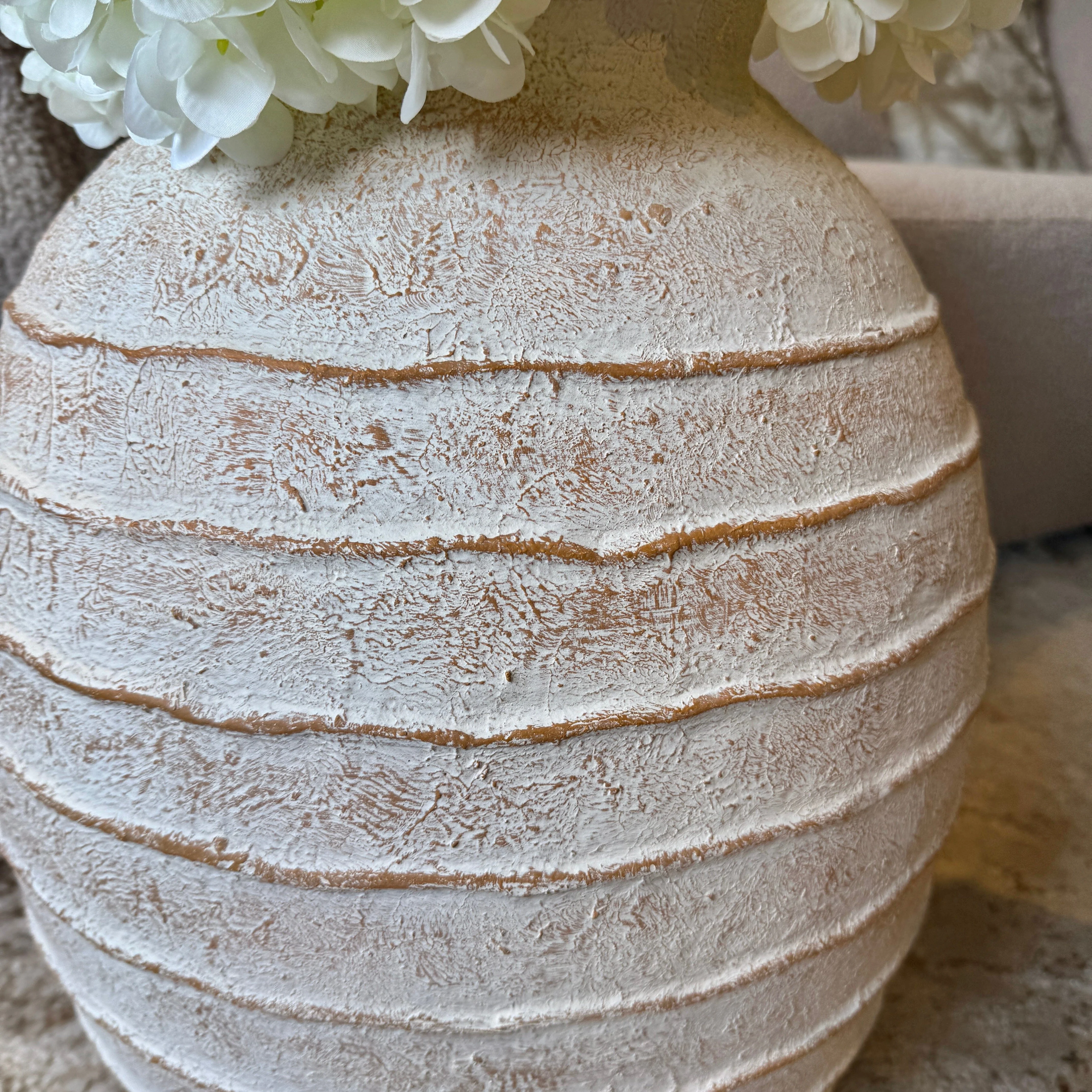 Marella Medium Distressed White Wash Decorative Ribbed Vase - Image 3