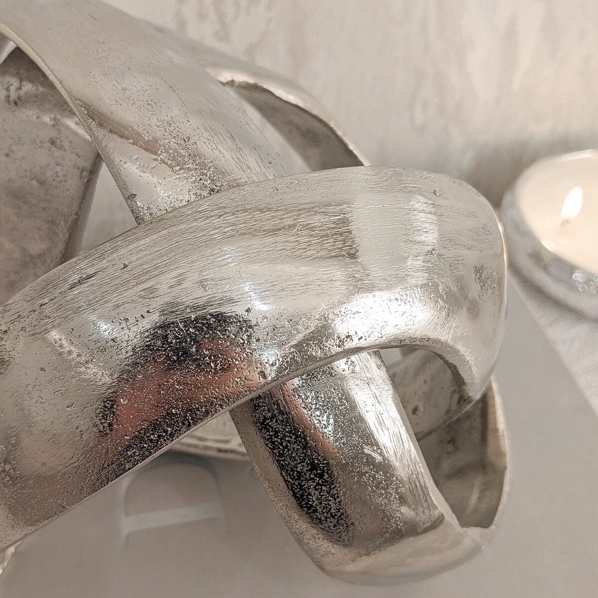Marteli Decorative Silver Knot Sculpture - Image 3