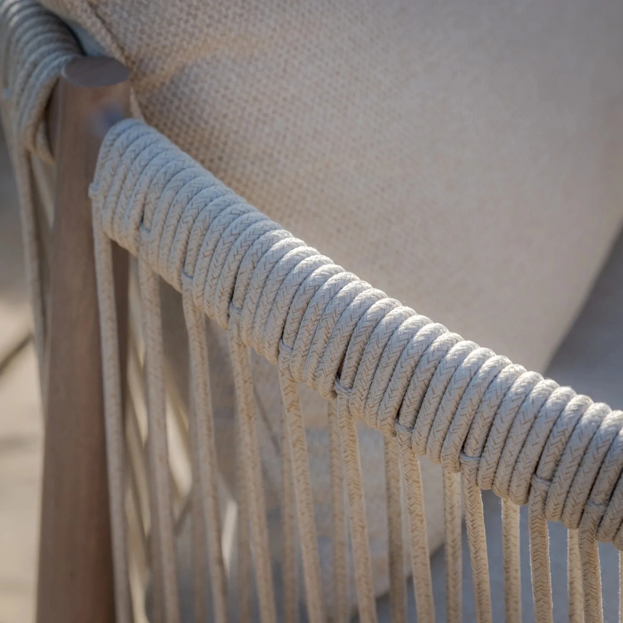 Santorini Outdoor Cream & Taupe Rope Weave 6 Seater Dining Set - Image 4