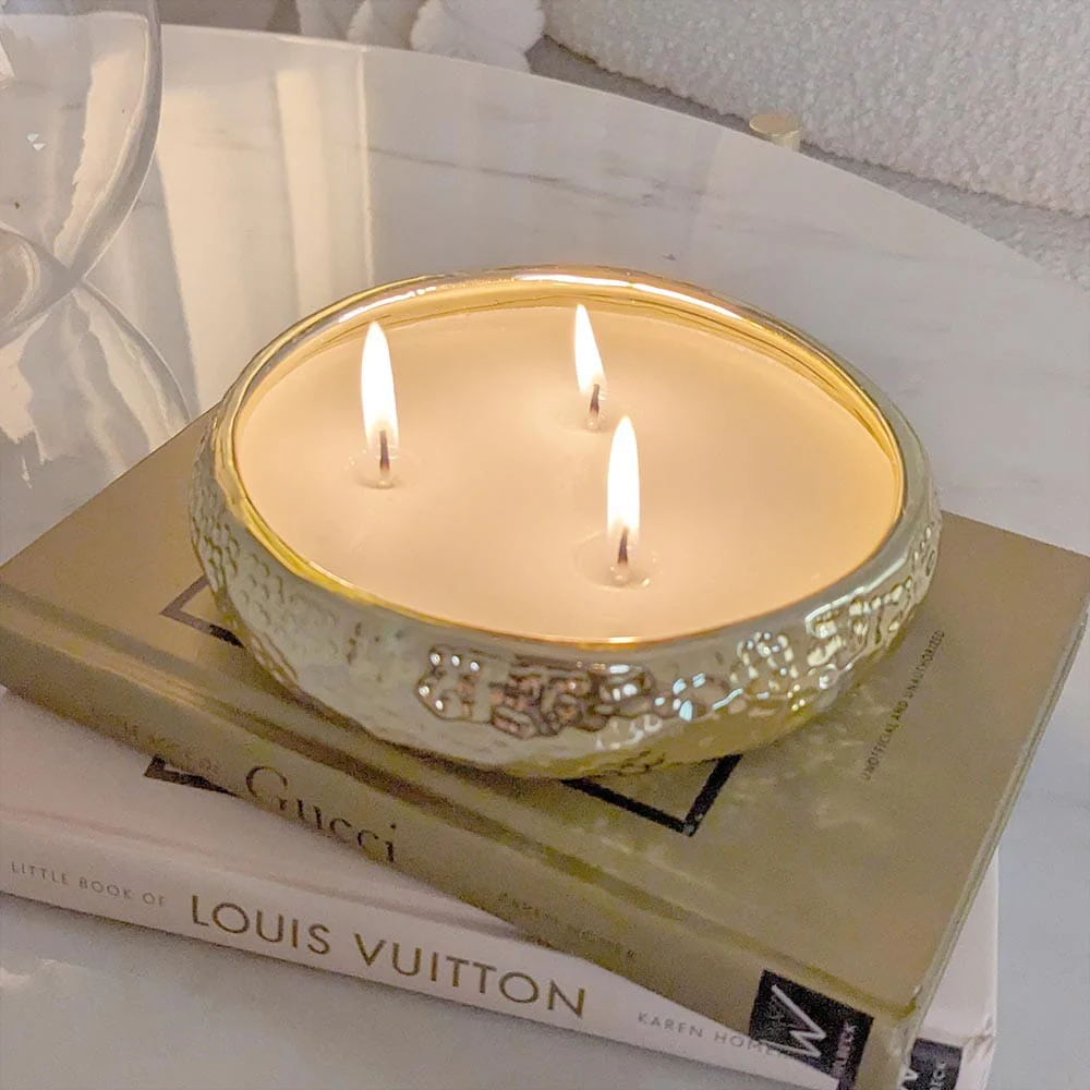 Set of 2 Aeolian Gold Candles - Image 3