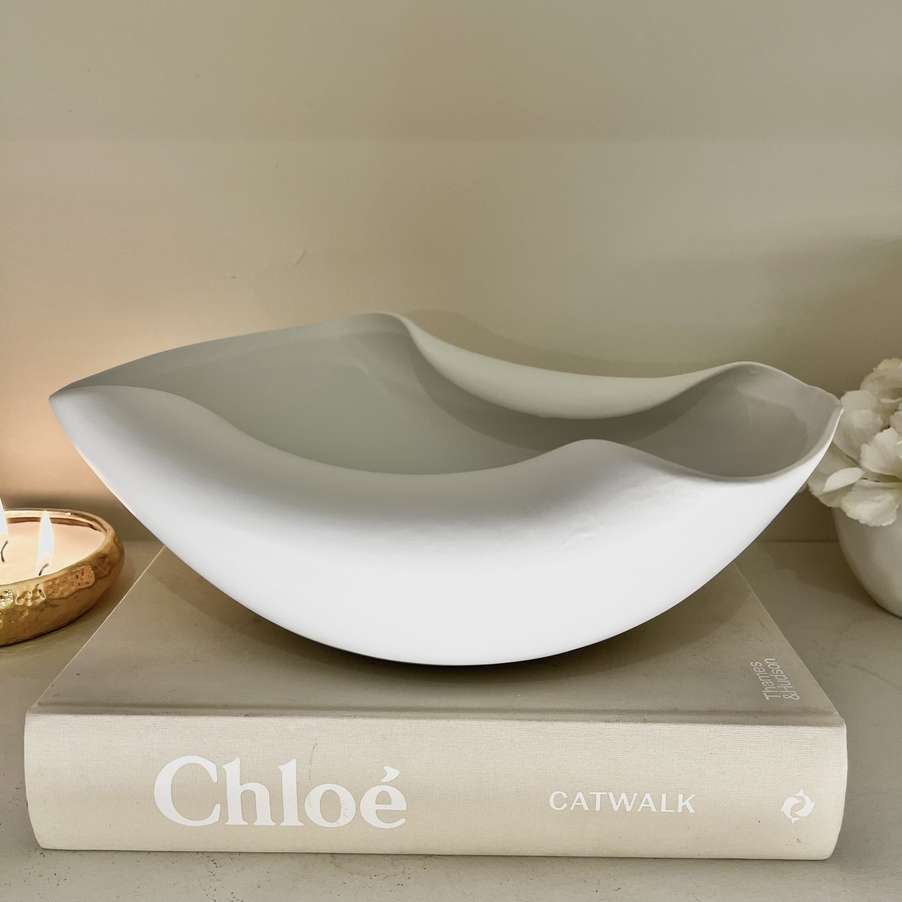 Sorrel Matte White Wave Effect Decorative Bowl