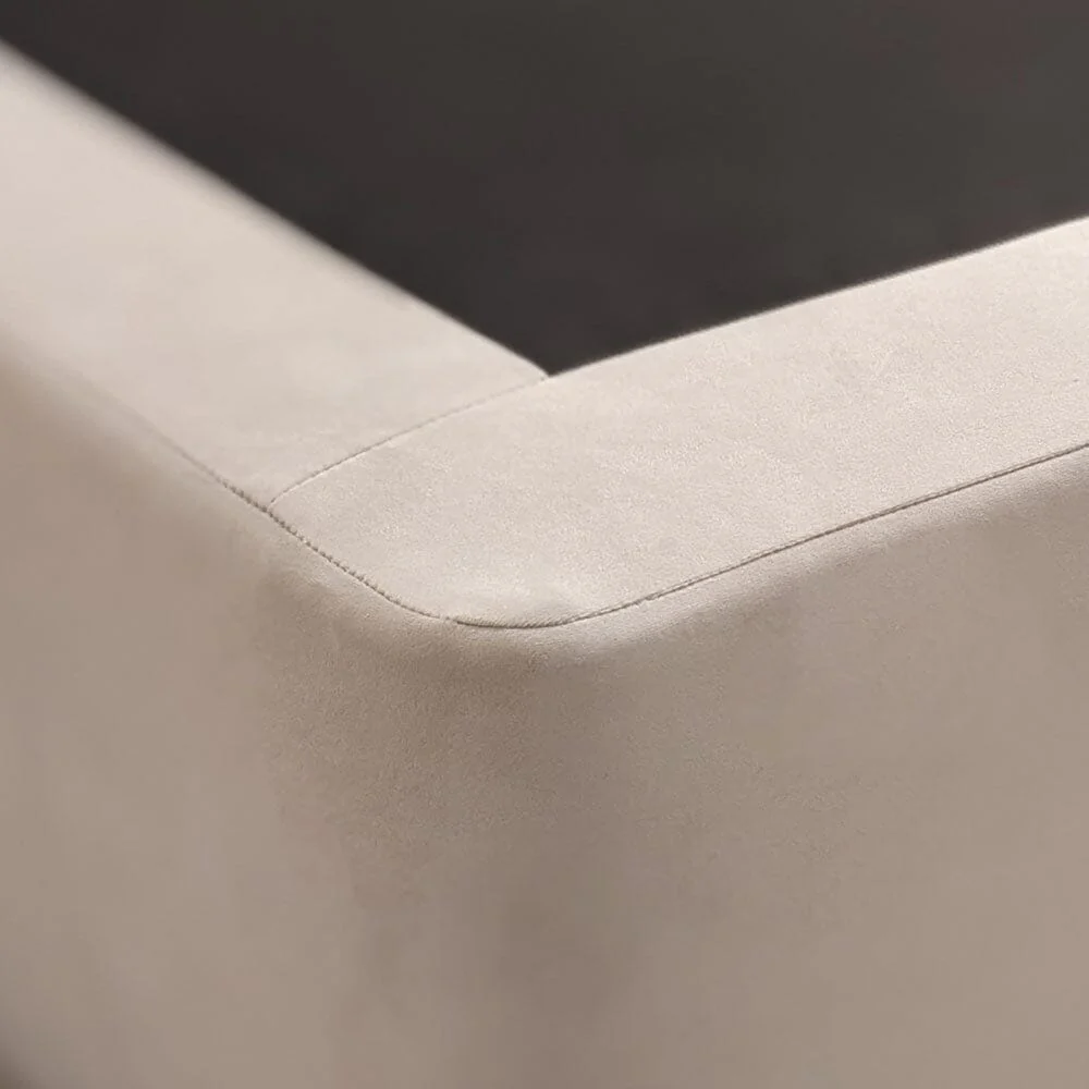 Valencia Cream & Black Premium Channelled Winged Bed - Image 3
