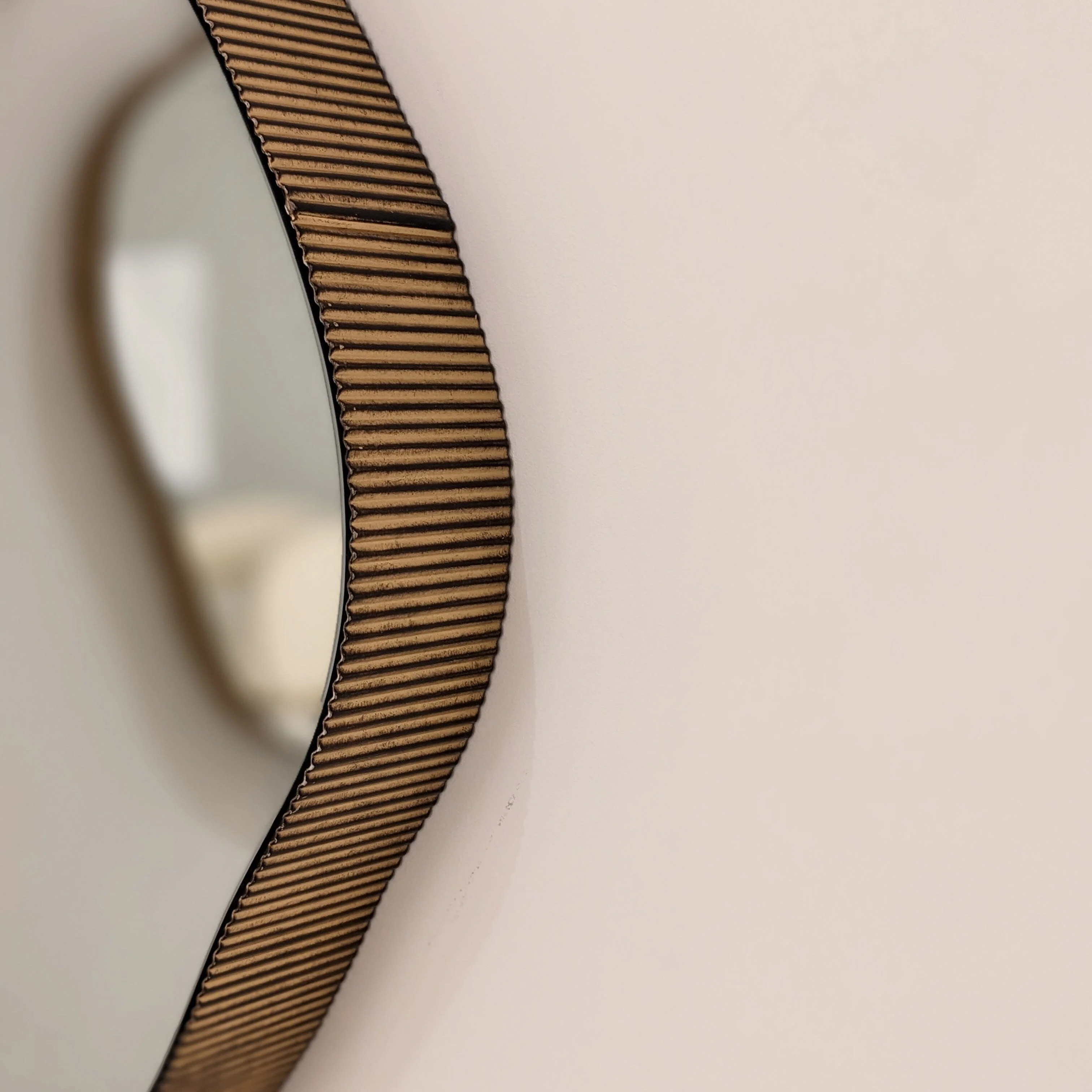 Valore Medium Bronze Abstract Wall Mirror - Image 7
