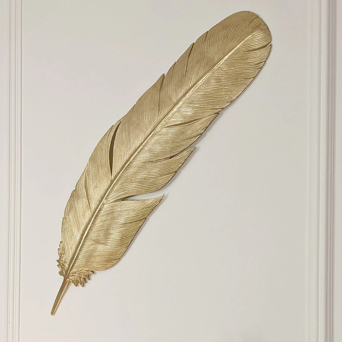 Yasmin Large Gold Feather Wall Decoration - Image 2